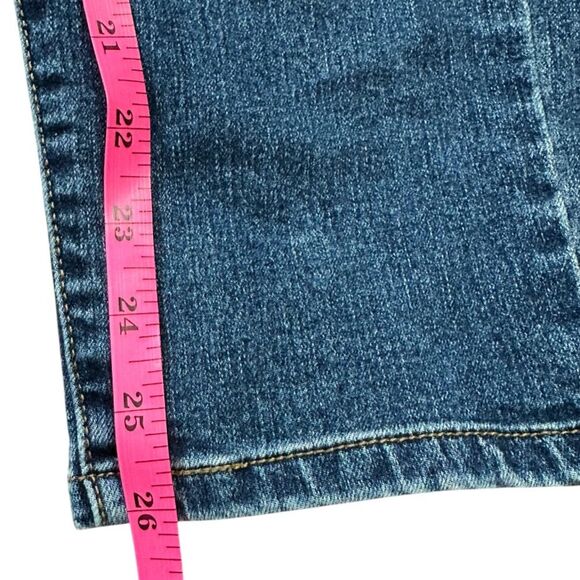 Levis Womens Boyfriend Jeans. Mid-rise. Size 33x27 - 16 - Picture 7 of 8